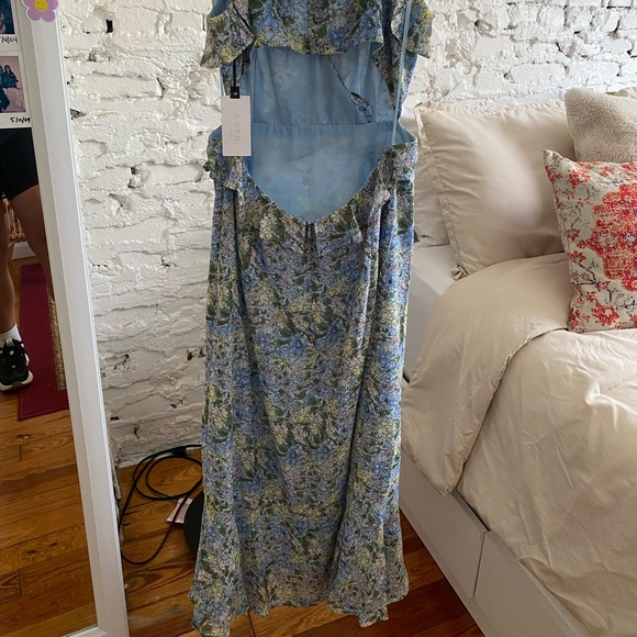 NEW Wildflower Cutout ASTR the Label Dress - Picture 4 of 10